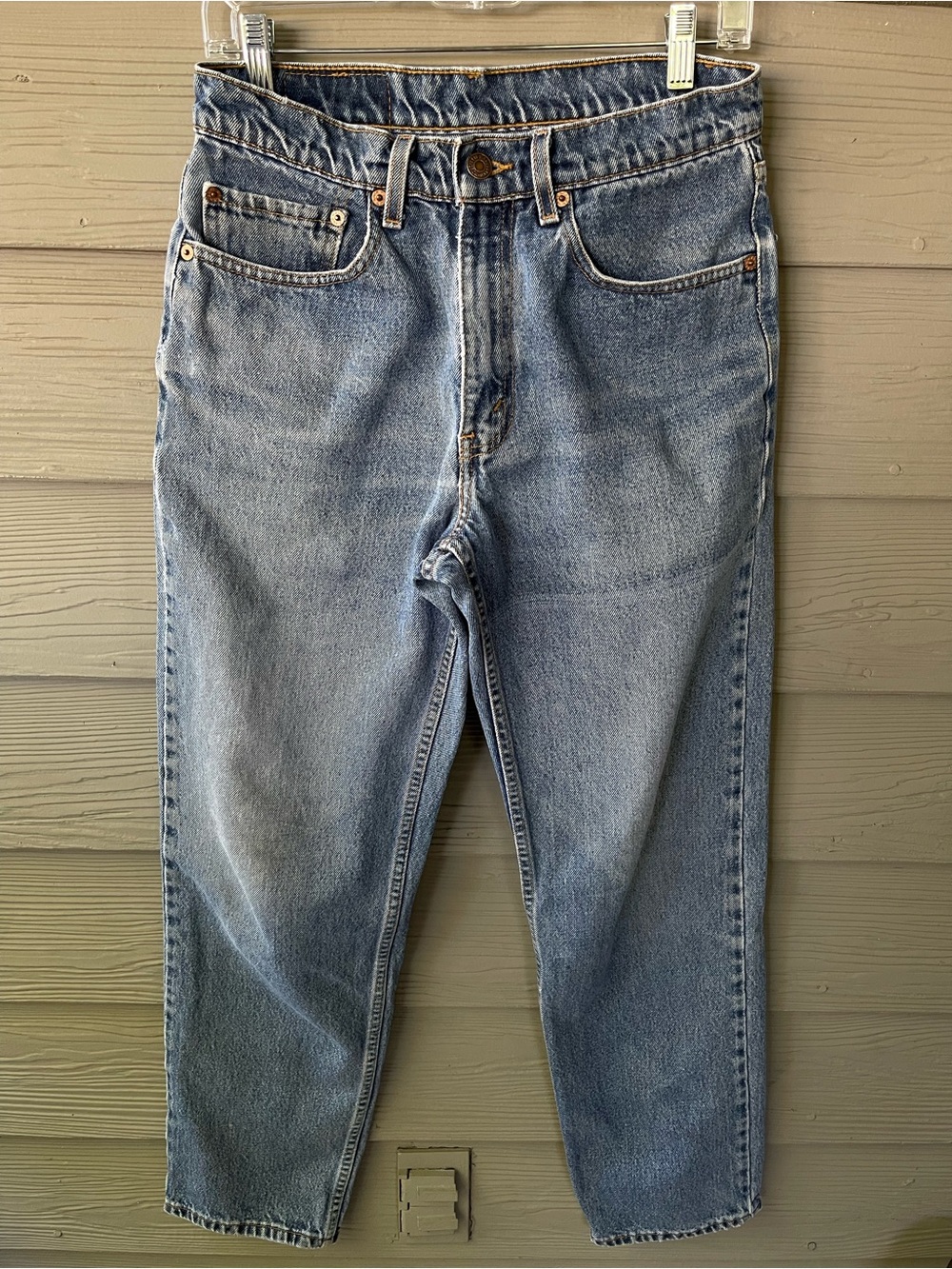 Vintage 1998 Levi’s 550 Relaxed Fit Jeans 31x32 Red Tab 90s Denim
